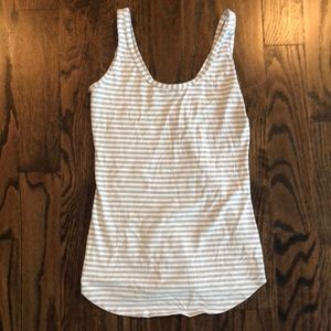 Lululemon tank top